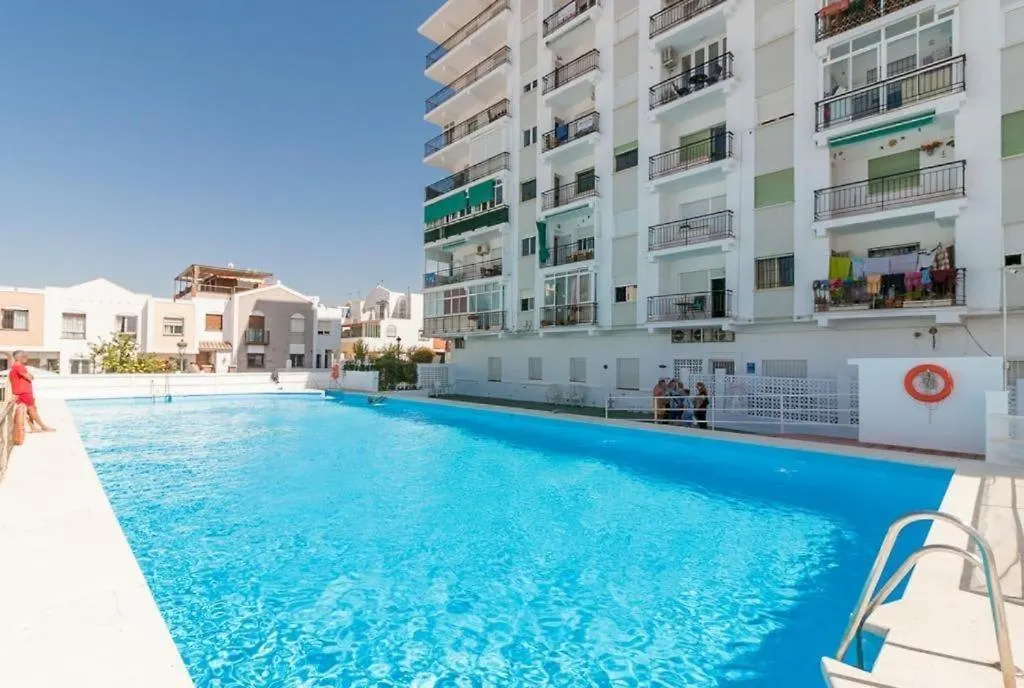 Apartment Shr064 Apartamento De 2 Habitaciones Con Piscina Nerja