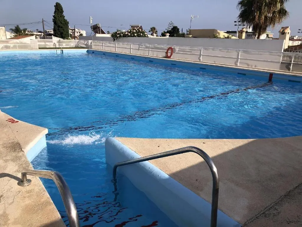 Shr064 Apartamento De 2 Habitaciones Con Piscina Nerja